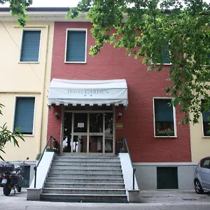 2* Hotell Garden